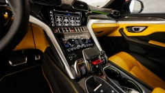 ŠTA SE VOZI U KOMŠILUKU? Papreno skupi automobili - jedan se posebno izdvaja