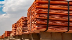 NAJVEĆI RAST U PROTEKLA ČETIRI MESECA Metal sve više dobija na značaju