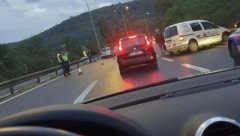 LANČANI SUDAR KOD BUBANJ POTOKA Pet vozila se zakucalo, tamo je haos