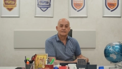 ĐAKE PREVOZE MRTVI PIJANI, AUTOBUSE PALE NA KABLOVE! Aleksandar Seničić posavetovao roditelje - sve u vezi đačkih ekskurzija!