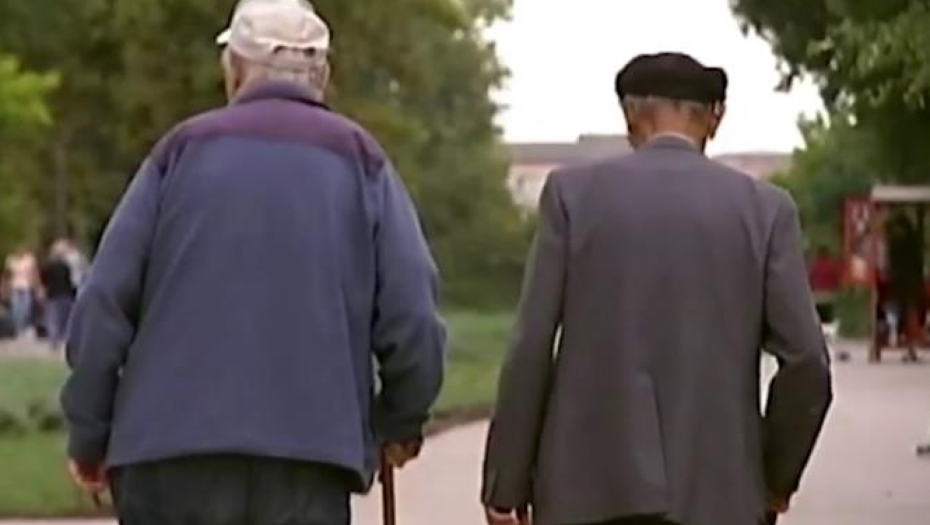 DANAS LEŽU PARE NA RAČUNE Ove dve kategorije dobijaju novac