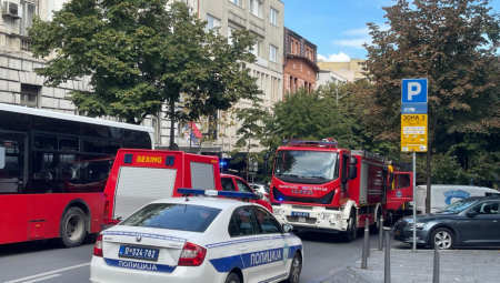 "ČULA SE JAKA EKSPLOZIJA, MISLIMO DA JE SVE KRENULO OD PLINA" Komšije nastradalog bračnog para o tragediji u Rakovici