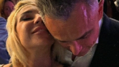 JOVANA JEREMIĆ UŽIVA U PALATI KOD ŽELJKA MITROVIĆA! Sve oči uprte u nju, evo kako se ponašala sa dečkom