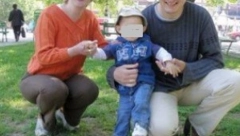ŽELJKA IMA SRCE NA DESNOJ STRANI, A USPELA JE DA RODI ZDRAVO DETE Beba ušla u Ginisovu knjigu rekorda, a muž napravio nešto nezamislivo