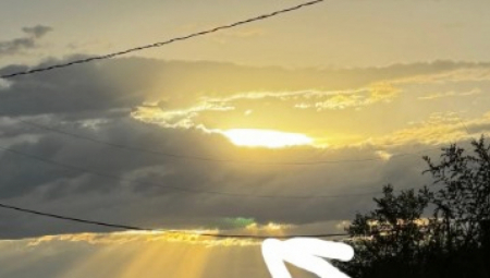 ŠTA JE OVO LJUDI MOJI? Hteo da slika zalazak sunca pa uhvatio nešto jezivo, fotografija izazvala burnu raspravu na mrežama!