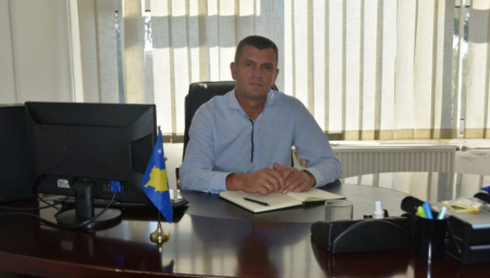 RADOMIROVIĆ NAPUSTIO STRANKU Razlog nedovoljna briga Rašića za sever, ostaje na mestu zamenika ministra