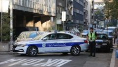 VLAJKOVIĆEVA BLOKIRANA Pripadnici MUP-a na nogama, na licu mesta vatrogasci i Hitna pomoć (FOTO)