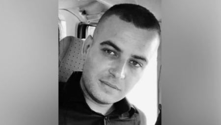 MENI SU UBILI OCA, A SADA DRUGO DETE NEMA SVOG ZBOG MENE Drogirana tinejdžerka plakala na saslušanju za smrt motocikliste