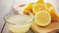 RUKE ĆE VAM BITI ČISTE, A NERED ĆETE IZBEĆI Evo kako da najefikasnije iscedite sok od limuna
