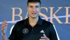 BOGDAN KAPITEN Jednom izjavom Bogdanović bacio celu Srbiju u trans