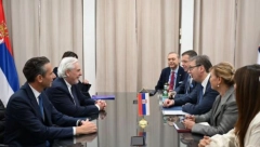 VUČIĆ U NJUJORKU SA DIREKTOROM KOMPANIJE FILIP MORIS: U planu nova investicija od 100 miliona evra (FOTO)