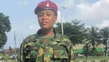 "SILOVALI SU ME, MUČILI..."  Žena izbačena iz vojske nakon što je iznela optužbe na račun visokih oficira u Nigeriji