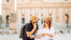 „ZNAJTE, NEMA BRIGE…“ Ko će garantovati za putovanja ako YUTA bude ugašena