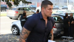 ZADRUGAR VIKTOR STIGAO NA SUĐENJE BLAŽIĆU On se poslednji dopisivao sa krvnikom pre masakra (FOTO)