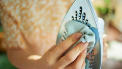 EVO KAKO DA SAV KAMENAC IZBACITE IZ PEGLE Kažite ćao braon flekama koje su do sada uništavale vaše bele košulje