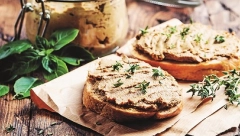 PILEĆA PAŠTETA Za brzi doručak ili kao slasan prilog, a ukusa koji priča priče