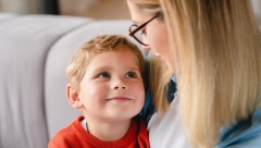 LAKO JE VASPITATI DOBRO DETE Čuveni psiholozi otkrili 6 strategija, staromodne su ali efektne