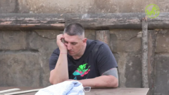 "KRISTIJAN GOLUBOVIĆ PAO U NESVEST" Organizovan hitan sastanak na Farmi