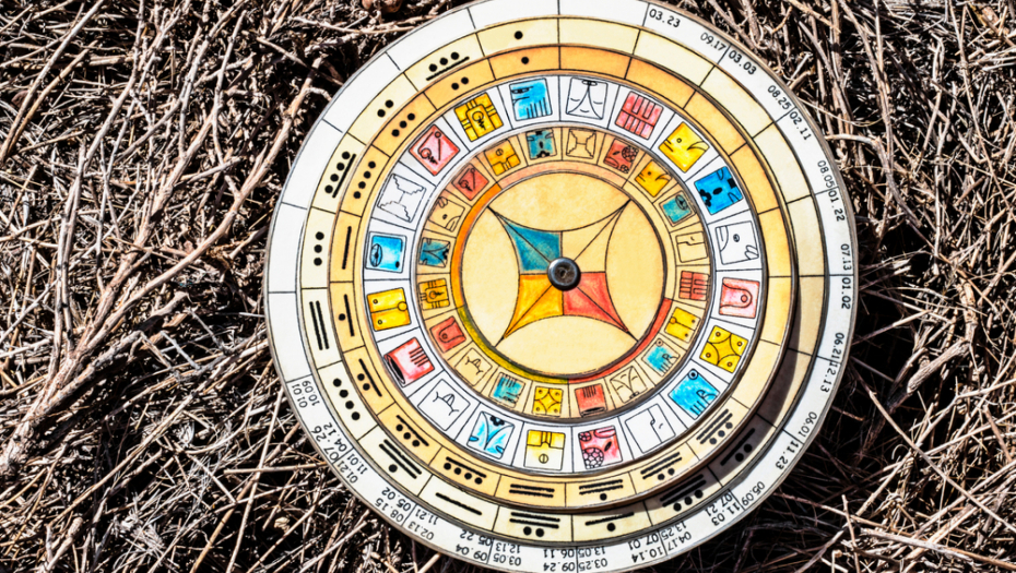 HOROSKOP DREVNIH MAJA OTKRIVA SREĆNIKE DO KRAJA GODINE Kupaće se u luksuzu