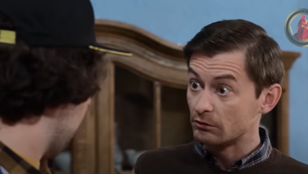 MOAMER KASUMOVIĆ NAPRAVIO DRASTIČAN POTEZ NAKON PRESUDE Glumac zbog osude javnosti prinuđen na ovo, haos ne prestaje!