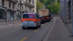 MUŠKARAC UBADAO DECU NOŽEM U OBDANIŠTU Dečak (5) je teško ranjen