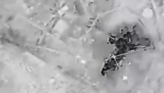 RUSKI VOJNICI DIGNUTI U VAZDUH Stravičan snimak sa fronta (VIDEO)