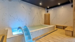 SAHRANA MALIŠANA KOJI SE UDAVIO U BAZENU NA ZLATIBORU Nesrećni roditelji bez utehe, danas saslušanje osumnjičenih