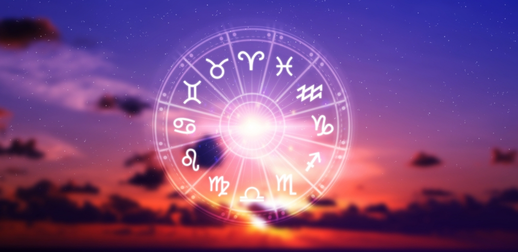 HOROSKOP ZA ČETVRTAK, 14. NOVEMBAR Device će napredovati na poslu, a ovom znaku stiže BRDO PARA