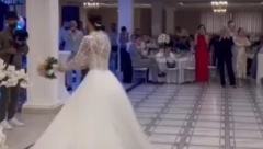 OKLIZNULA SE I PALA DOK JE HVATALA BIDERMAJER, ALI MLADA ODLUČILA DA PONOVI BACANJE Ovaj gest izazvao oprečne komentare, šta vi kažete za ovu situaciju?