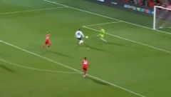 KLASA OD IGRAČA Dušan Tadić pokazao protiv Tventea zašto je jedan od najboljih (VIDEO)
