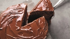 ČOKOLADNA TORTA OD 2 SASTOJKA Poslastica za sva vremena zbog koje će vam poći voda na usta