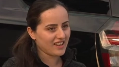 ŽENA PRIŠLA SVOJIM KOLIMA, DOBRO SRČKU NIJE DOBILA Kad je ugledala ŠOK prizor odmah pozvala policiju! (VIDEO)