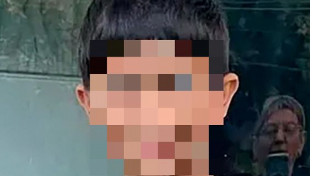 POSLEDNJE REČI DEČAKA (7) KOG JE ODNELA POPLAVA! Čekao pomoć na krovu, majka provela tri sata vezana za korenje drveća dok spasioci nisu došli po nju!
