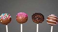 KEJK POPSI Slatke loptice sa keksom na štapiću se tope u ustima, a najmlađi će ih obožavati