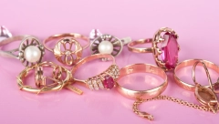 ČIŠĆENJE NAKITA OD BIŽUTERIJE Ima više bakterija nego na wc šolji, evo kako da ga operete