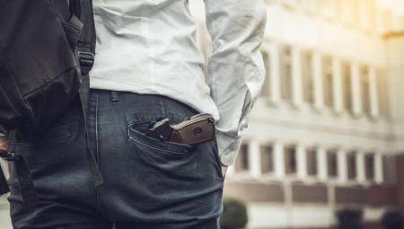 TINEJDŽERI-UBICE TERORIŠU GRAD! Regrutuju ih NARKO-BANDE, i to za SUROVA UBISTVA! Nude im po 50.000 evra preko mreža