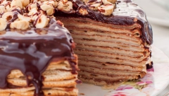 TORTA OD PALAČINKI Mirisna poslastica koja se pravi brzo i lako, a keks joj daje posebnu draž