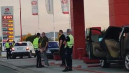 HAOS U KRAGUJEVCU! Pucnjava na benzinskoj pumpi! (VIDEO)