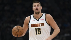 SRUŠIO JE SVE U ŠTA SAM VEROVAO Legendarni Stojaković Amerima otkrio sve o Jokiću