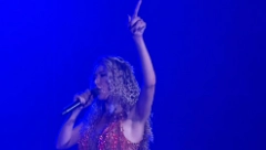 PREKINUT KONCERT TEE TAIROVIĆ! U trenutku je sve stalo, pevačica na ivici suza zamolila za jedno!