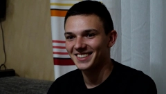 NIKOLU POGODIO ZALUTALI METAK ZBOG KOG JE OSTAO NEPOKRETAN Slučaj mladića iz okoline Priboja se ne pamti u regionu