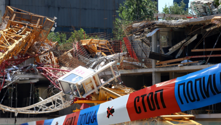 DETALJI JEZIVE TRAGEDIJE U TUTINU Kran pao na radnika, ubio ga na licu mesta!