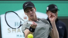 OVO JE DEVOJKA JANIKA SINERA, TENISERA KOJI JE ZAUSTAVIO NOVAKA ĐOKOVIĆA DA DOĐE DO 100. TITULE Za nju kažu da je druga Marija Šarapova