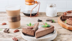 ČIZKEJK SA KAFOM Aromatični desert za prave sladokusce, podseća na tiramisu, a opet drugačiji