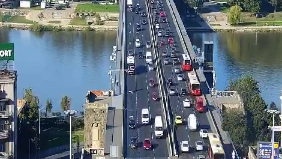 U GRADU KRKLJANAC, SVUDA NEVIĐENE GUŽVE! Evo koje deonice treba izbegavati! (FOTO)