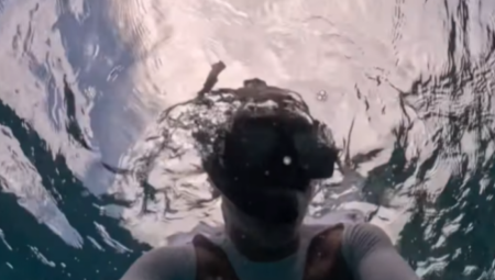 OTIŠLA NA RONJENJE, A ONDA ZAMALO OSTALA BEZ RUKE? Influenserka preživela dramu, imala blizak susret sa ajkulom