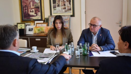 Vujović i Vesić u Svilajncu obišli radove na izgradnji više od 70 kilometara kanalizacione mreže