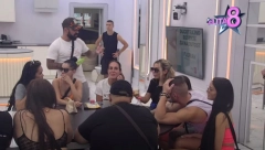 NAUČICU TE DA GOVORIŠ, VRATIĆU TE TAMO GDE TI JE MESTO! Žestoke uvrede na račun Aneli Ahmić, uspela samo ovo da izusti!