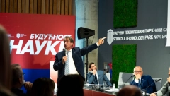 PANEL "BUDUĆNOST NAUKE" ODRŽAN U NOVOM SADU Veštačka inteligencija neće zameniti nastavnike!