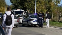 OBOREN PEŠAK U NIŠU Hitna pomoć ukazuje pomoć povređenom